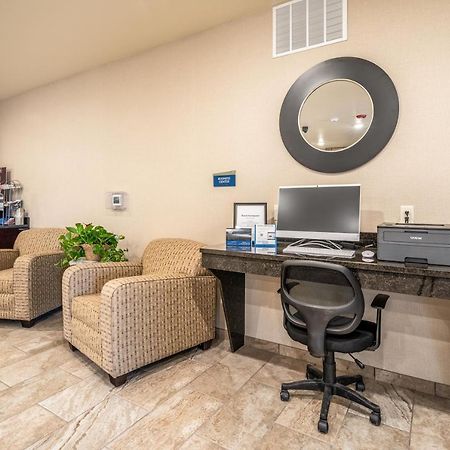 Cobblestone Inn & Suites - Kermit Exterior foto