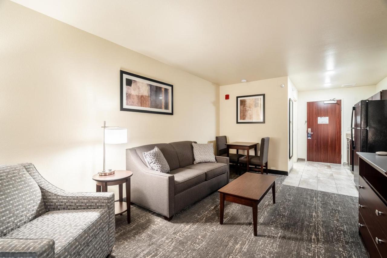 Cobblestone Inn & Suites - Kermit Exterior foto